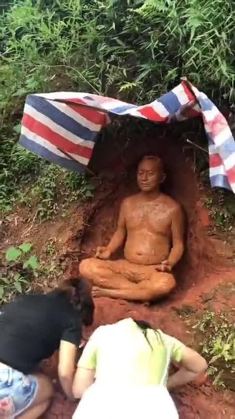 安宁最新吃瓜事件,最新吃瓜事件揭秘，真相背后引热议