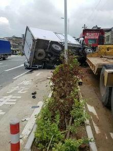 出车祸吃瓜,一场意外的“瓜”界盛宴